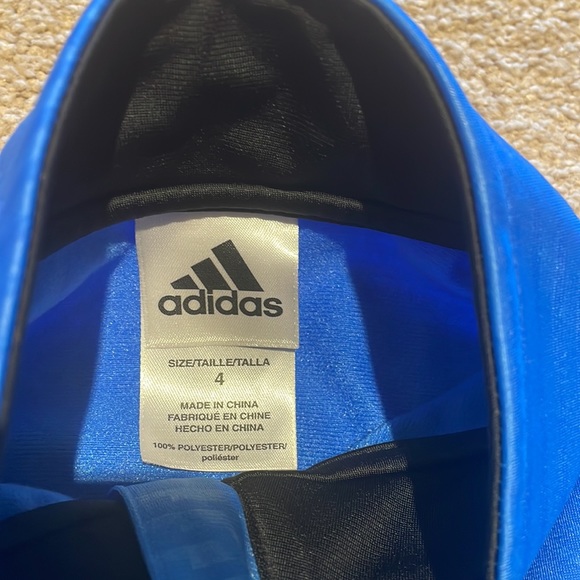 NWOT Kids Adidas jacket in electric blue! - Picture 3 of 3